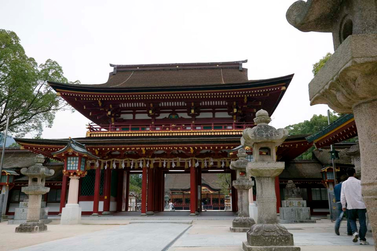 1-Day Culture Experience: Dazaifu Stroll & Yanagawa River Cruise