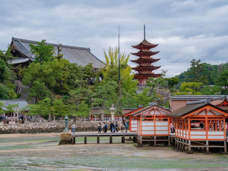 1-Day Hiroshima & Miyajima Tour (from Kyoto)