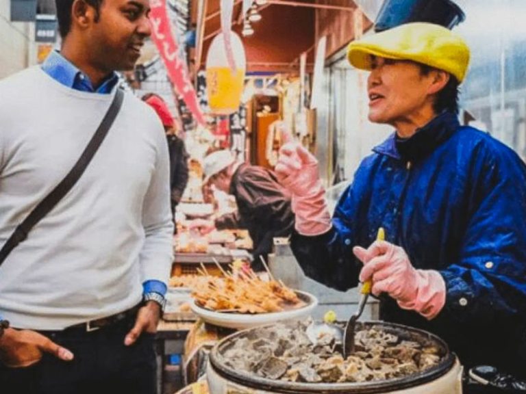 Kuromon Market Food Tour: Flavors of Osaka